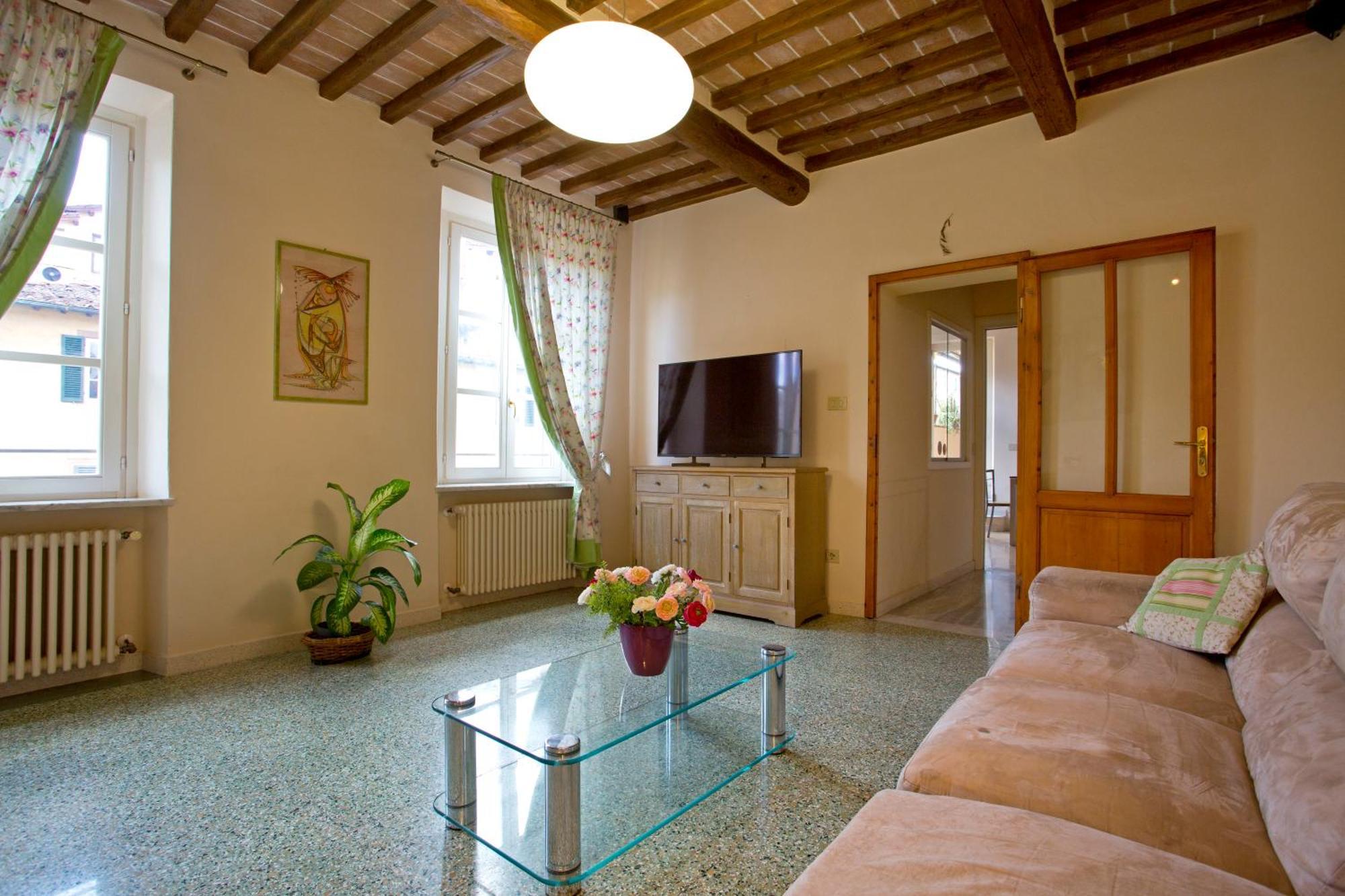Casa San Girolamo Historic Flat With Cosy Terrace In Lucca'S City Centre Esterno foto