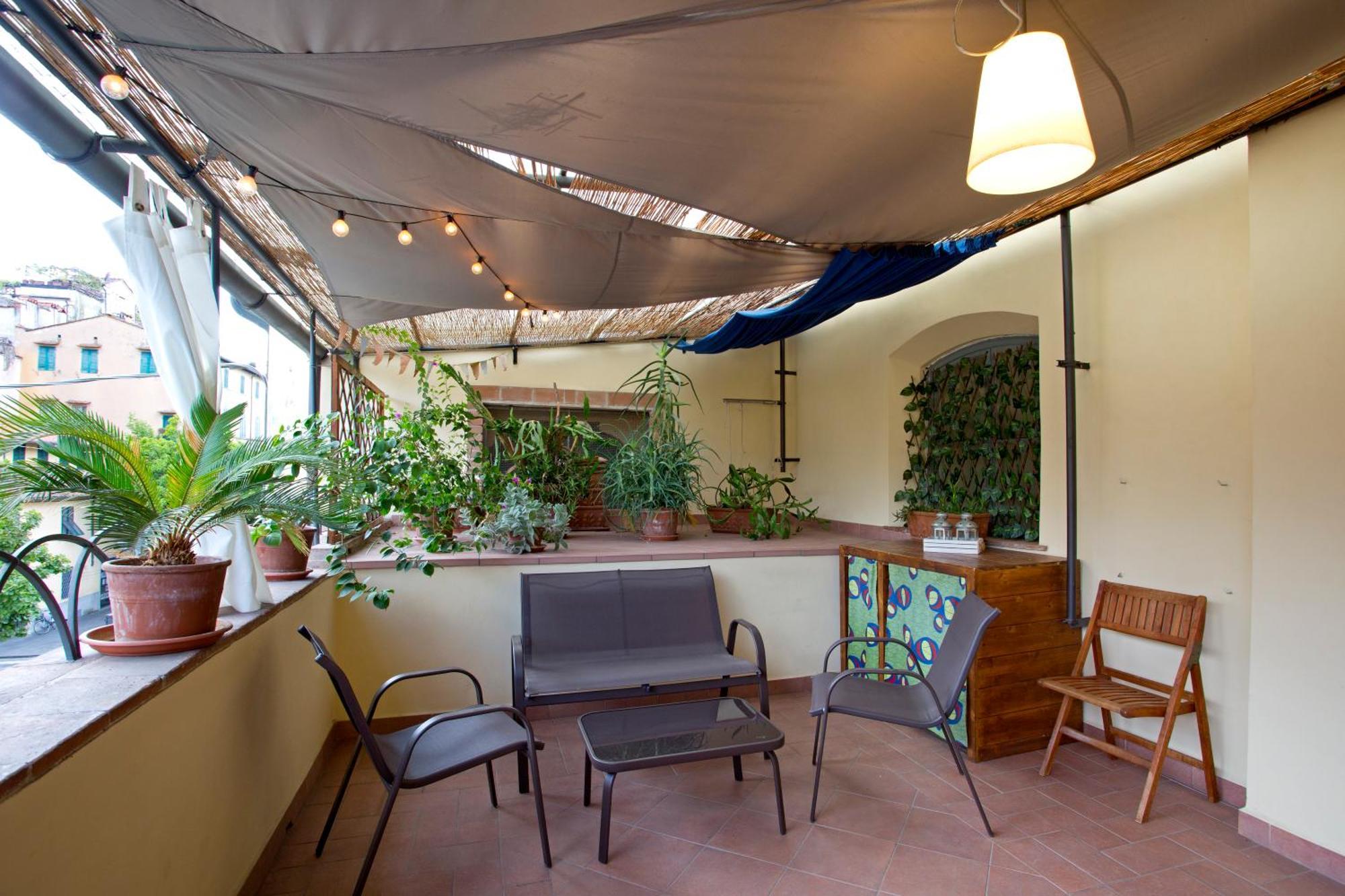 Casa San Girolamo Historic Flat With Cosy Terrace In Lucca'S City Centre Esterno foto
