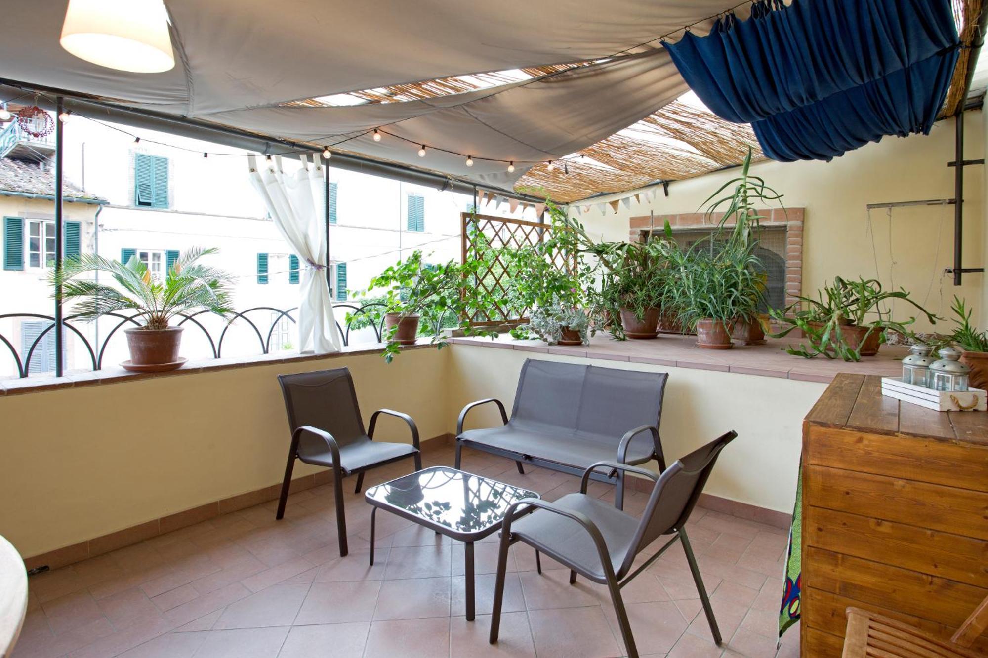 Casa San Girolamo Historic Flat With Cosy Terrace In Lucca'S City Centre Esterno foto